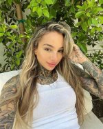 Cleo Kinnaman Tattoo Artist and Ex Wife