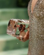 The Ice Purse Met Gala: a Dazzling Blend of Fashion and Innovation