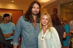 Who Is Jewel Dating in 2022? Details on Boyfriend and Relationship of American Song Contest Alaska Singer